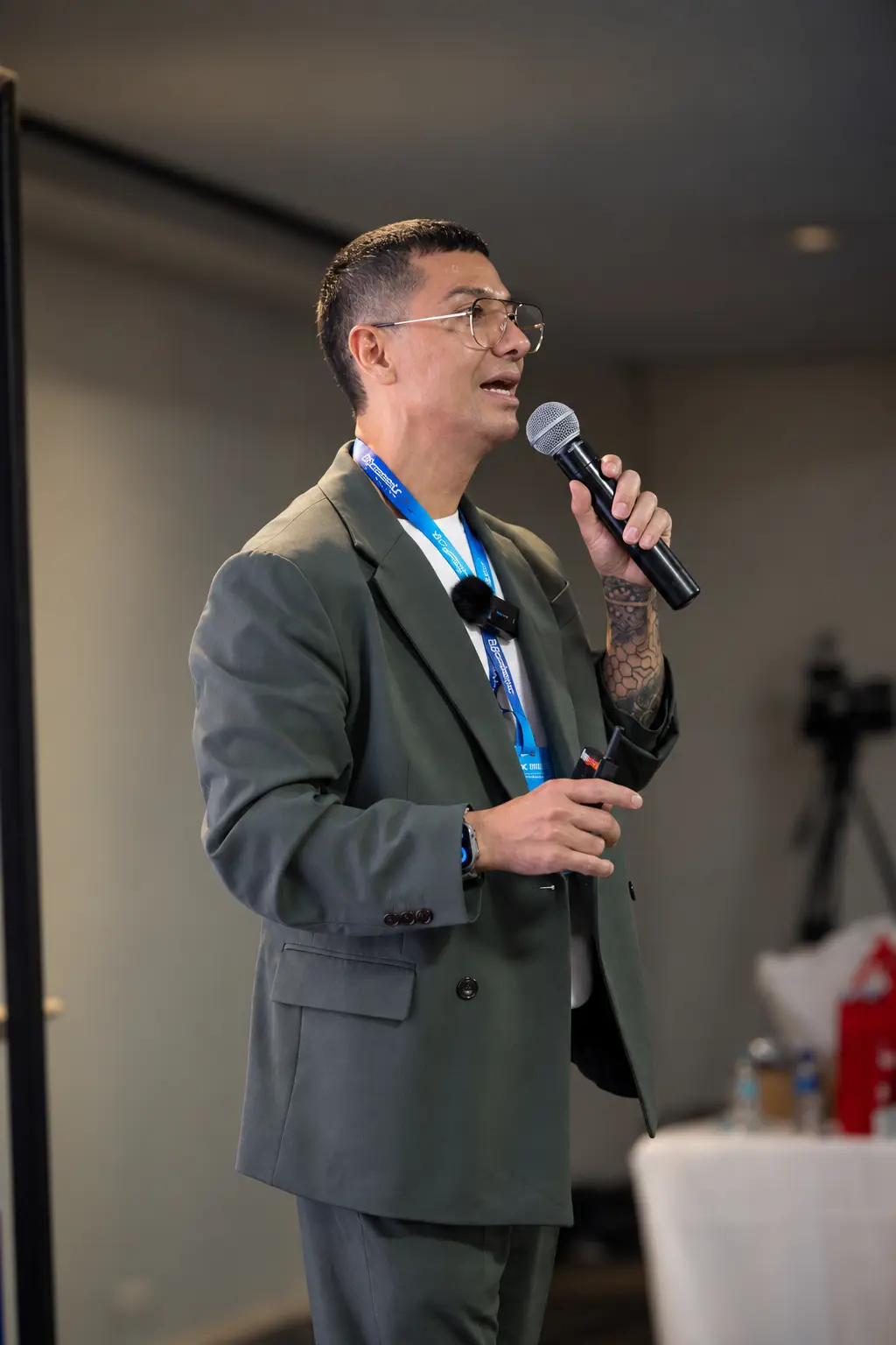 Francisco speaking at Expostetic 2026.